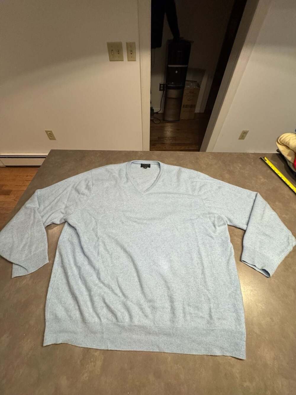 100% Fine Cashmere V-Neck Light Blue Pullover Sweater